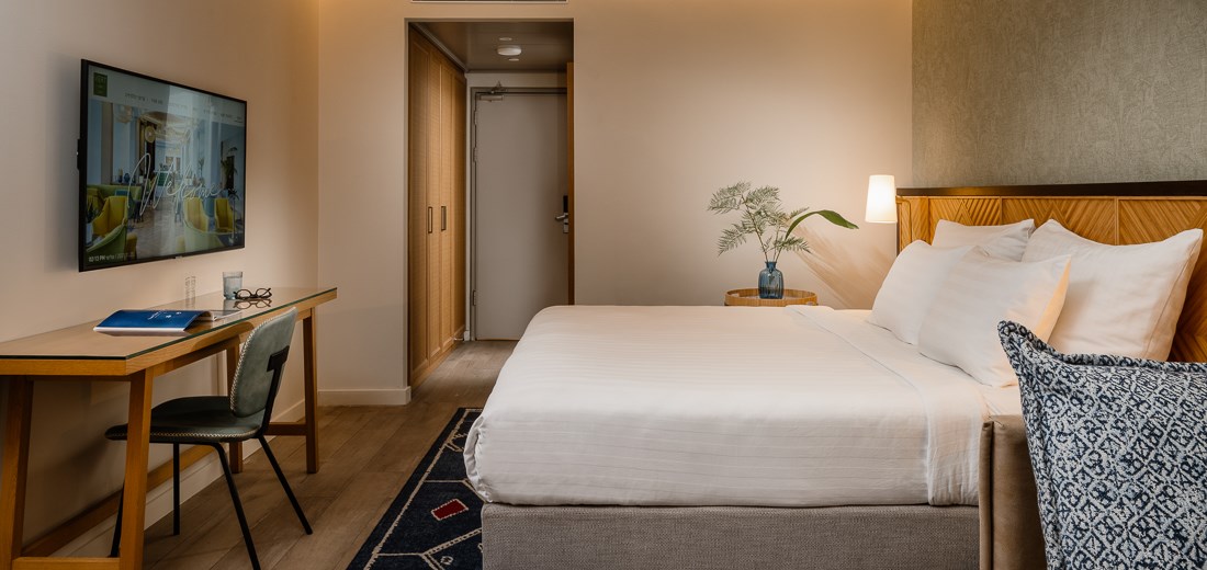 Chambre Deluxe avec balcon - VERT Eilat